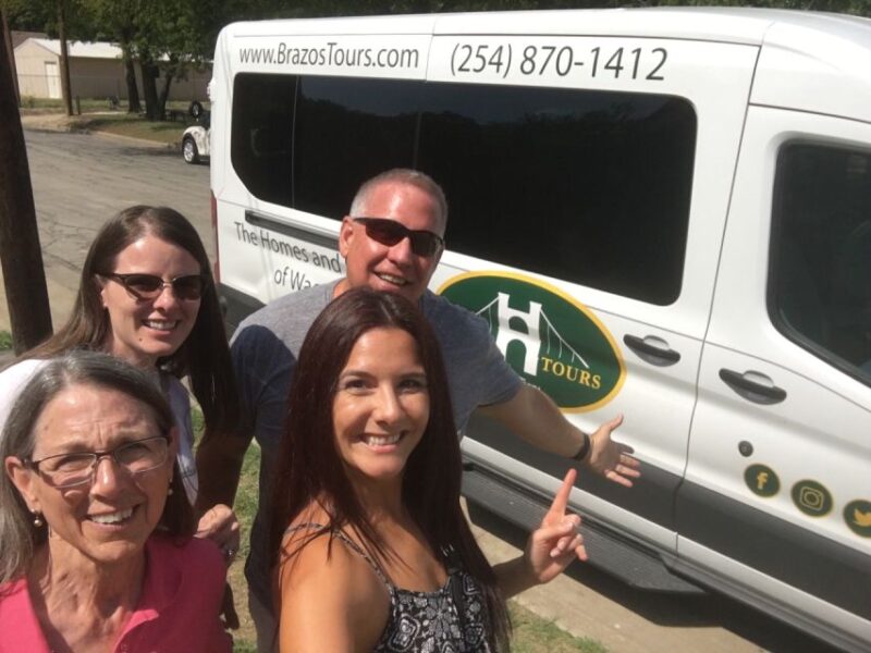 Waco: Fixer Upper Theme Bus Tour - Important Information