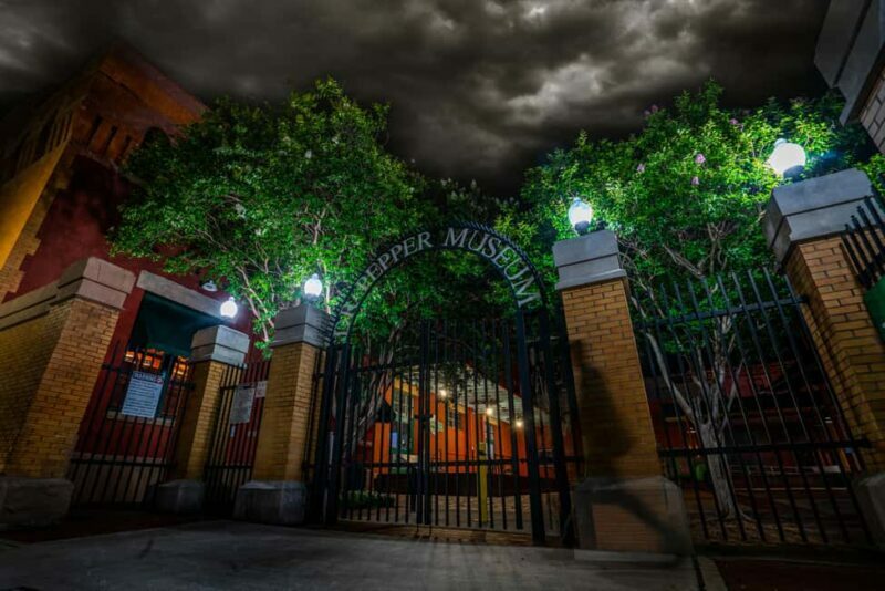 Waco Ghost Tour: Wild Whispers of the Wicked - The Interactive Element: EMF Detectors