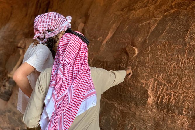 Wadi Rum Desert Tour With Lunch & Sunset - Lawrence Spring and Red Sand Dune