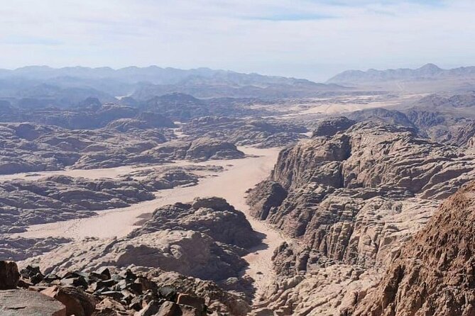 Wadi Rum Mountain Hike: Umm Ad Dami, Highest Point of Jordan + Jeep Tour & Lunch - Participant Requirements