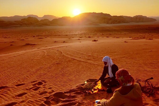 Wadi Rum Mountain Hike: Umm Ad Dami, Highest Point of Jordan + Jeep Tour & Lunch - Hiking to Jabal Umm Ad Dami