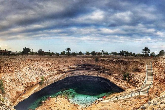 Wadi Shab and Bimmah Sinkhole Private Full Day Tour - Tour Highlights