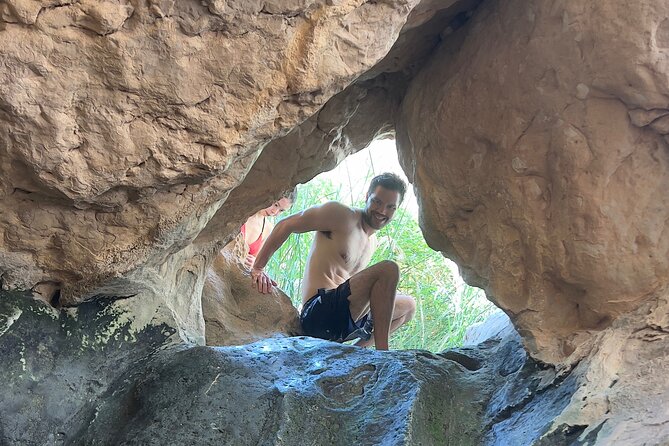 Wadi Shab & Bimah Sinkhole - Booking and Cancellation Policy