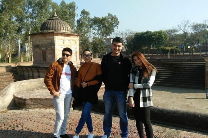 Wagah Border Flag Retreat Ceremony - What do travelers say?
