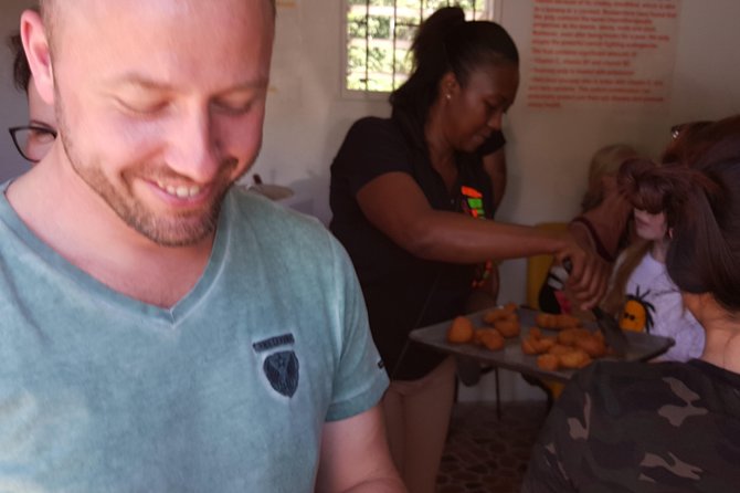 Wah Gwaan Culture Tour (Jamaican Culinary, Cultural, History & Dance) - Noteworthy Guides