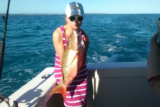 Wahoo Charters 28ft Yacht Full Day Charter Nassau Bahamas - About Your Stay