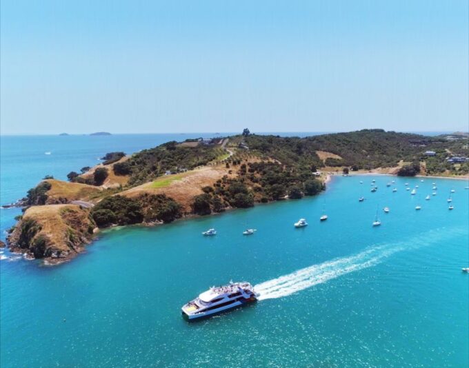 Waiheke Island: Ferry & Hop-On Hop-Off Explorer Bus Tickets - Customer Reviews