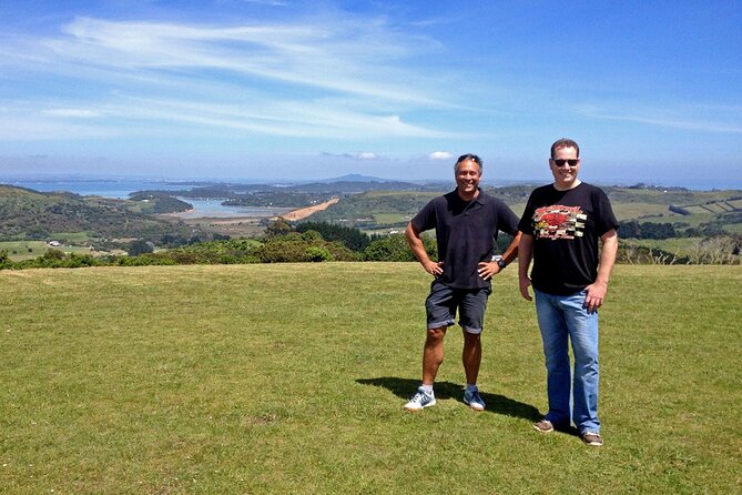 Waiheke Island Private Bush and Beach Walk - Meeting and Pickup