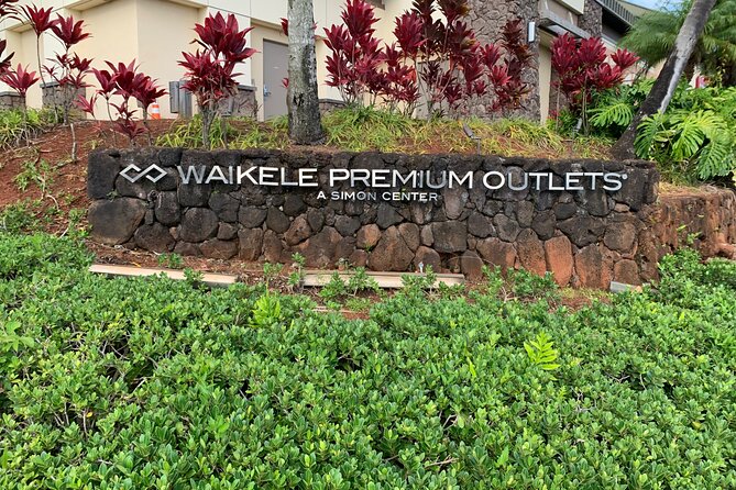 Waikele Outlet Shopping Shuttle - Accessibility and Participation