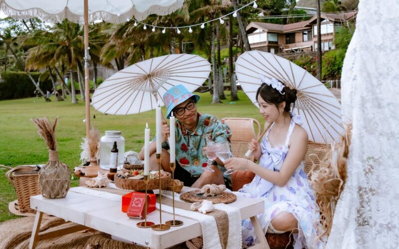 Waikiki : Beach Picnic With Photography and Performance! - Proposal Package Option