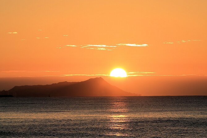 Waikiki Coast Sunrise Sailing Experience - Meeting Point and Arrival