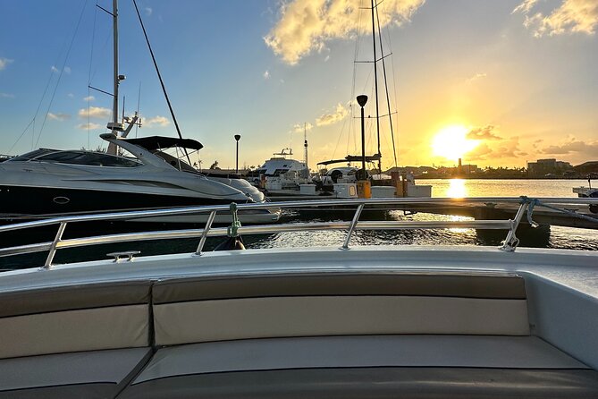 Waikiki Firework Cruise With Dinner Reservations - Memorable Sunset and Fireworks Experience