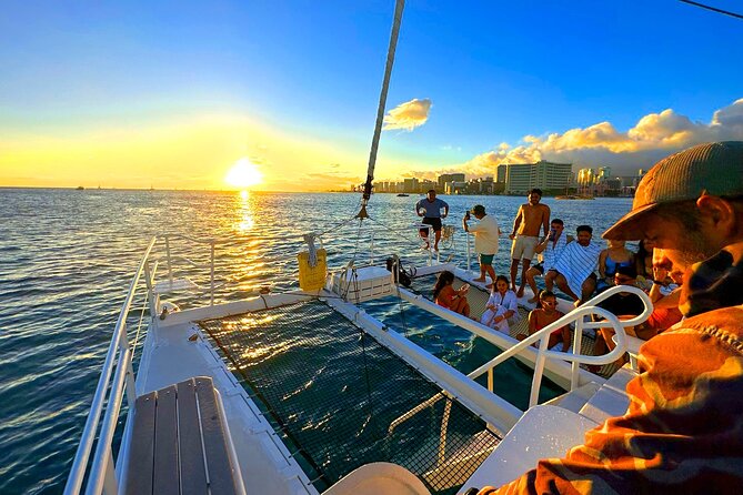 Waikiki Friday Firework Tour in Catamaran [Blue Ocean Snorkeling] - Tour Schedule