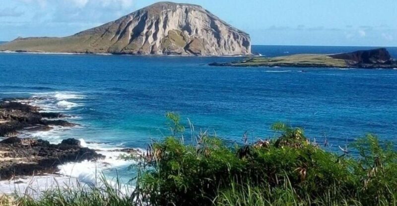 Waikiki: Guided Byodo Temple and Waimea Waterfalls Day Trip - Pickup and Drop-off Locations