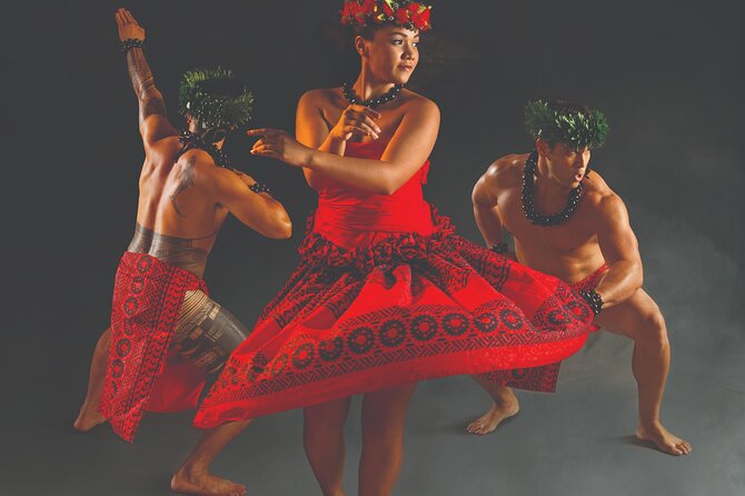 Waikiki Starlight Luau at the Hilton Hawaiian Village - Entertainment Highlights