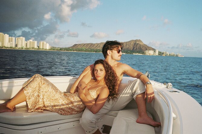 Waikiki Sunset Boat Tour - Key Points