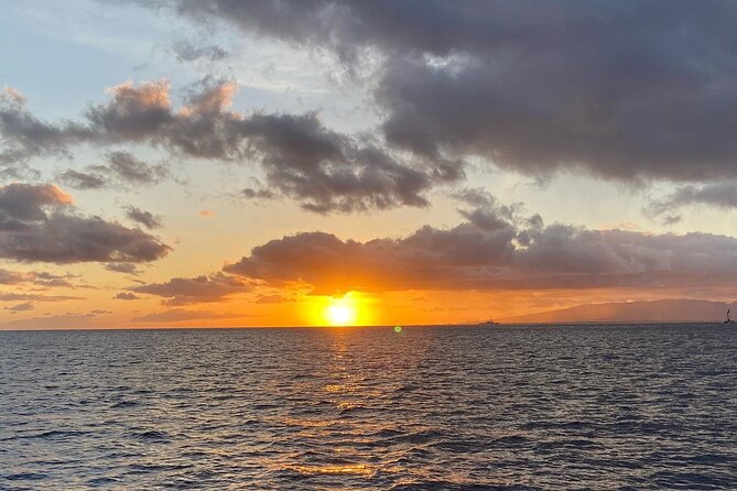 Waikiki to Diamondhead Sunset Cruise - BYOB - Duration and Capacity