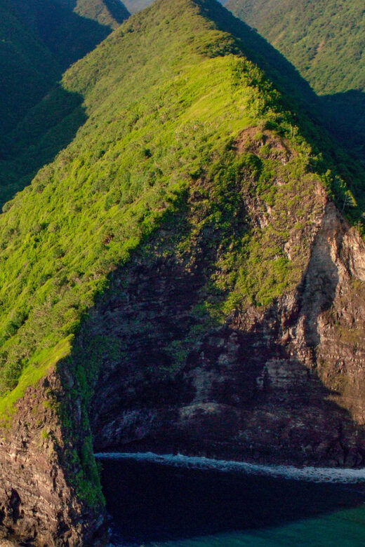 Waikoloa: Big Island Spectacular Helicopter Tour - Who Should Consider This Tour?