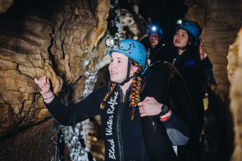 Waitomo Caves: Labyrinth Black Water Rafting Experience - Tour Highlights