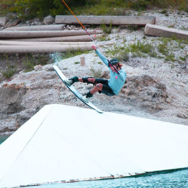 Wakeparadise Montichiari : Wakeboard Experience - Location and Facilities