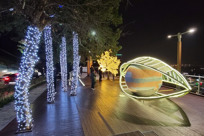 Walk Along Mountainside Streets for the Best Busan Night Views - Capturing Stunning Night Photographs