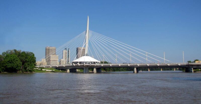 Walk Downtown Winnipeg With 4 Unique Smartphone Audio Tours - Exploring Winnipegs Wealthy Beginnings