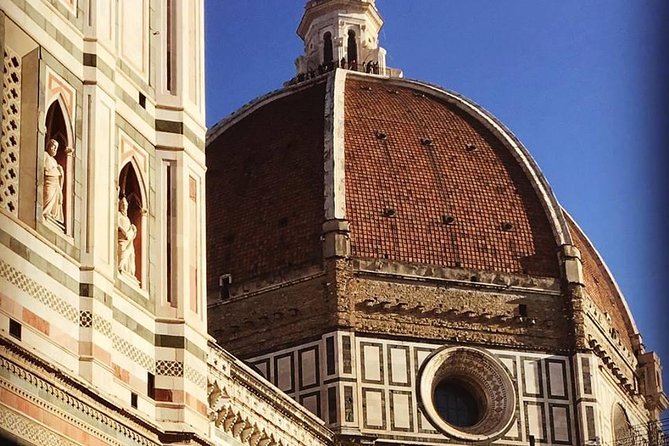 Walk in Florence Historic Center - Things to Bring