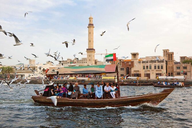 Walk in Old Dubai With New Friend(Pickup Option From Hotel) - Exploring Traditional Dubai Homes