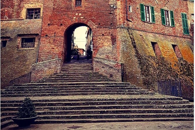 Walk in the Heart of Foiano Della Chiana and Its Surroundings - Cancellation Policy and Flexibility