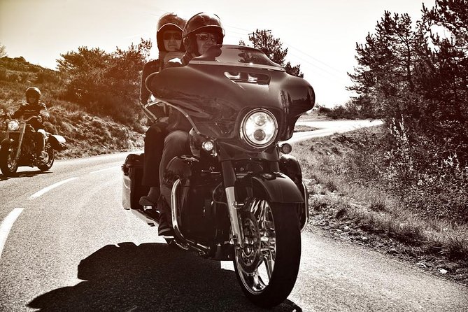 Walk on a Harley Davidson, Half Day Passenger Duet With Your Guide - Refreshments and Camaraderie