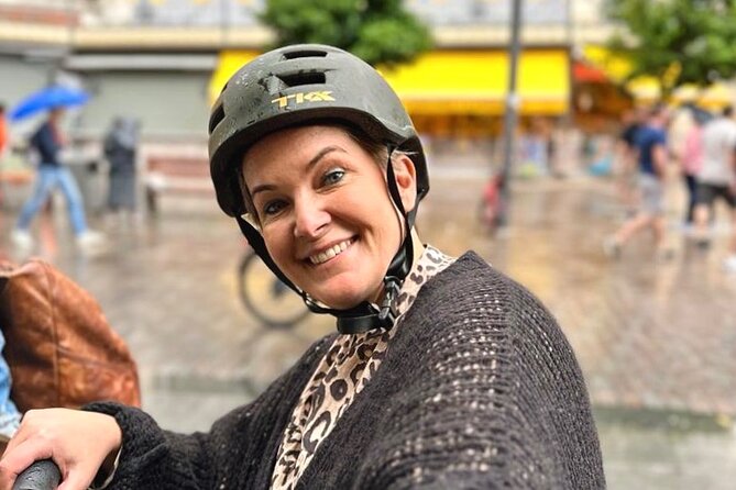 Walk or Bike- Tour With Professional Photoshoot - Pricing and Inclusions