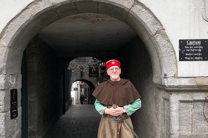 Walk the Medieval Mile With Pat - Cancellation Policy