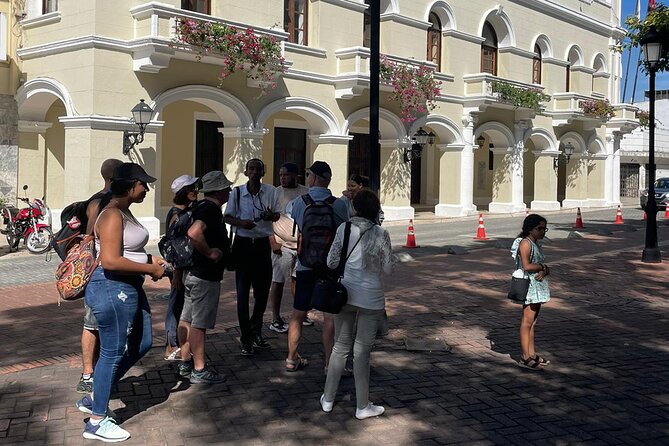 Walk Through the Colonial Zone of Santo Domingo, ALL INCLUSIVE Plan - Highlights of the Tour