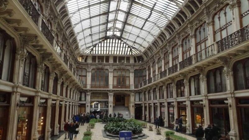 Walk Through Turin and Royal Palace - Tour Features