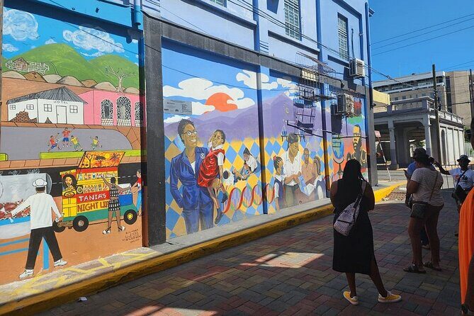 Walk tour of Downtown Kingston - Who Should Consider This Tour?