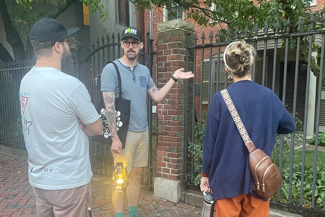 Walk With Ghosts in Portland - Accessibility and Transportation