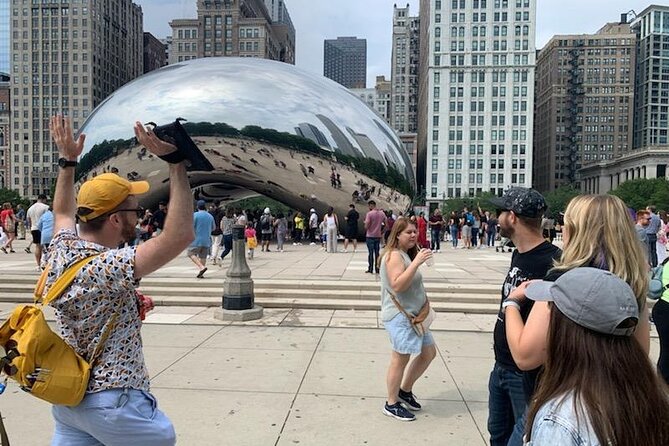 Walkin With Colin: Chicago History-Mystery-Comedy-Tragedy Tour - Comedy and Tragedy