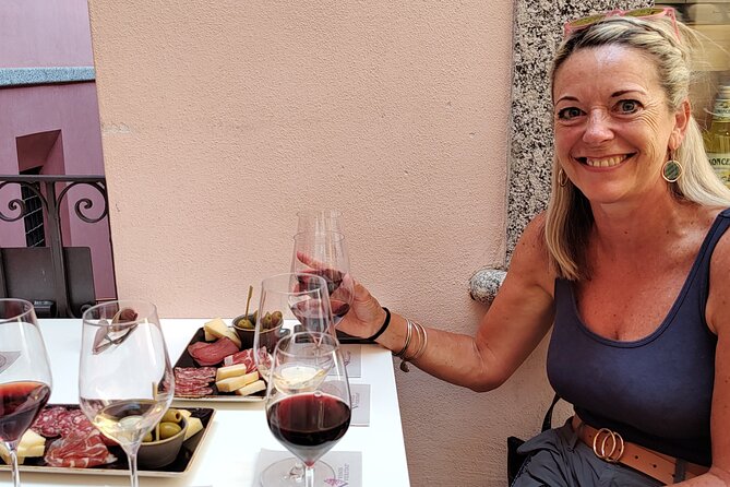 Walking and Food Tour Varenna in Lake Como - Experiencing a Small-Group Tour