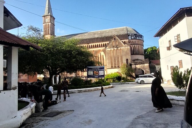 Walking City Tour in Zanzibar Island - Tour Availability and Timing