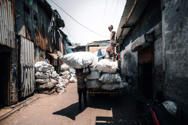 WALKING DHARAVI SLUM TOUR - Key Points