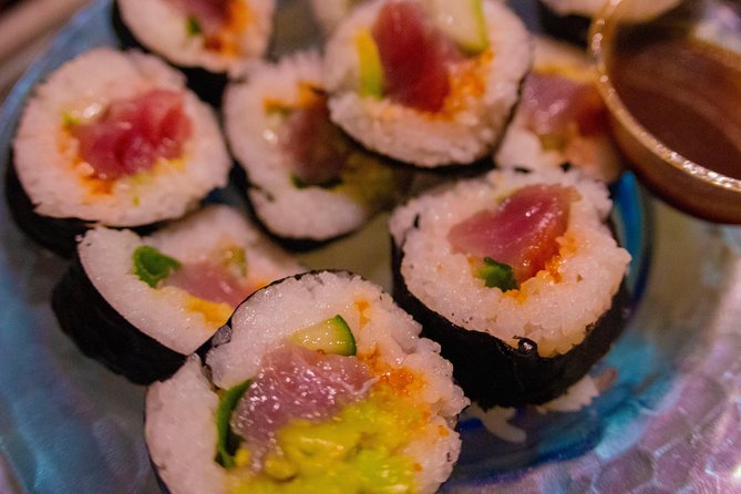 Walking Food Tour In Honolulu - Meeting Details