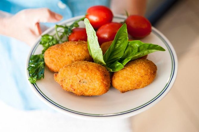 Walking Food Tour in Sorrento With Food Tasting - Meeting and Pickup