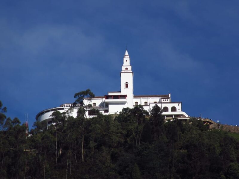 Walking Monserrate + Guide 2 Hrs VIP Tickets Skip the Line - Tour Features