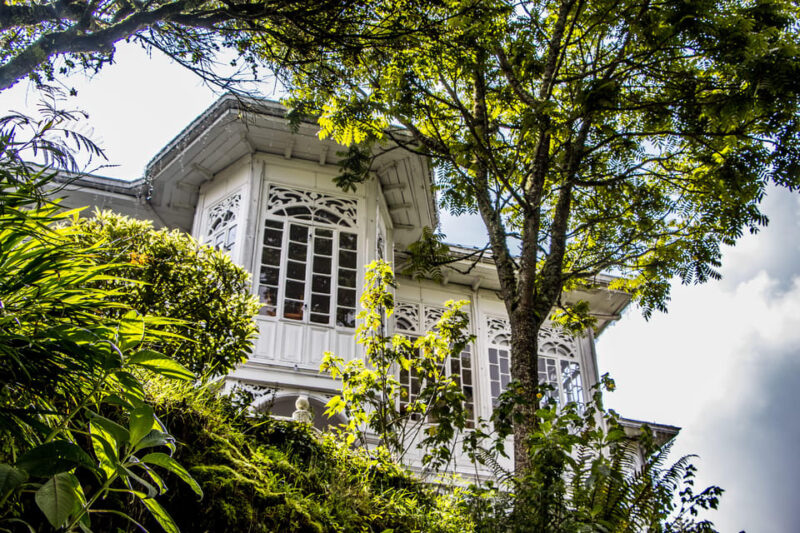 Walking Monserrate + Guide 2 Hrs VIP Tickets Skip the Line - Restrictions