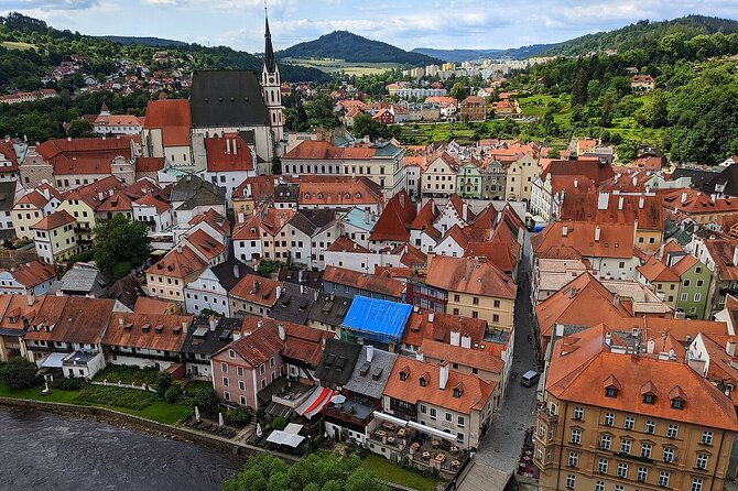 Walking Private Guided Tour in Cesky Krumlov With Local Certified Guide - Included in the Tour