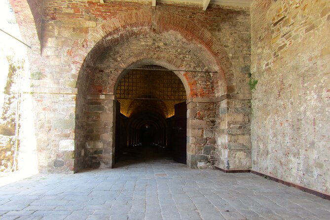 Walking Ramparts Tour in Lucca - Entering the Internal Vaults