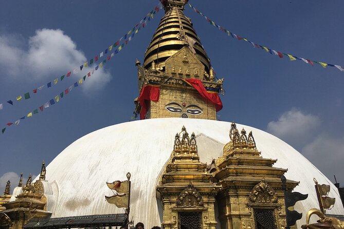 Walking Street Food Tour and 2 UNESCO Sightseeing in Kathmandu - Asan Market Exploration