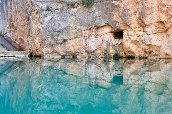 Walking the Famous Hanging Bridges of Chulilla - Trekking Through Turia Canyon