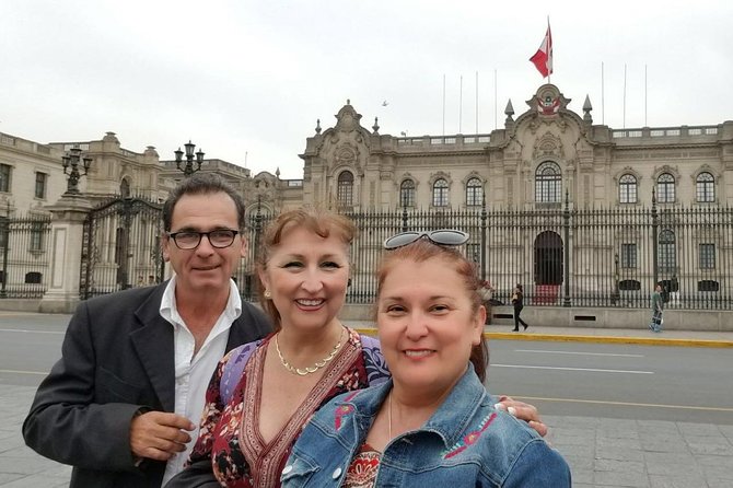 Walking Through the City of Kings - Exploring the Plaza De Armas