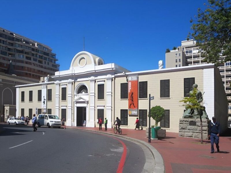 Walking Tour + 3-Hour Malay Cooking Class & Lunch in Bo-Kaap - Immerse in the Citys Energy